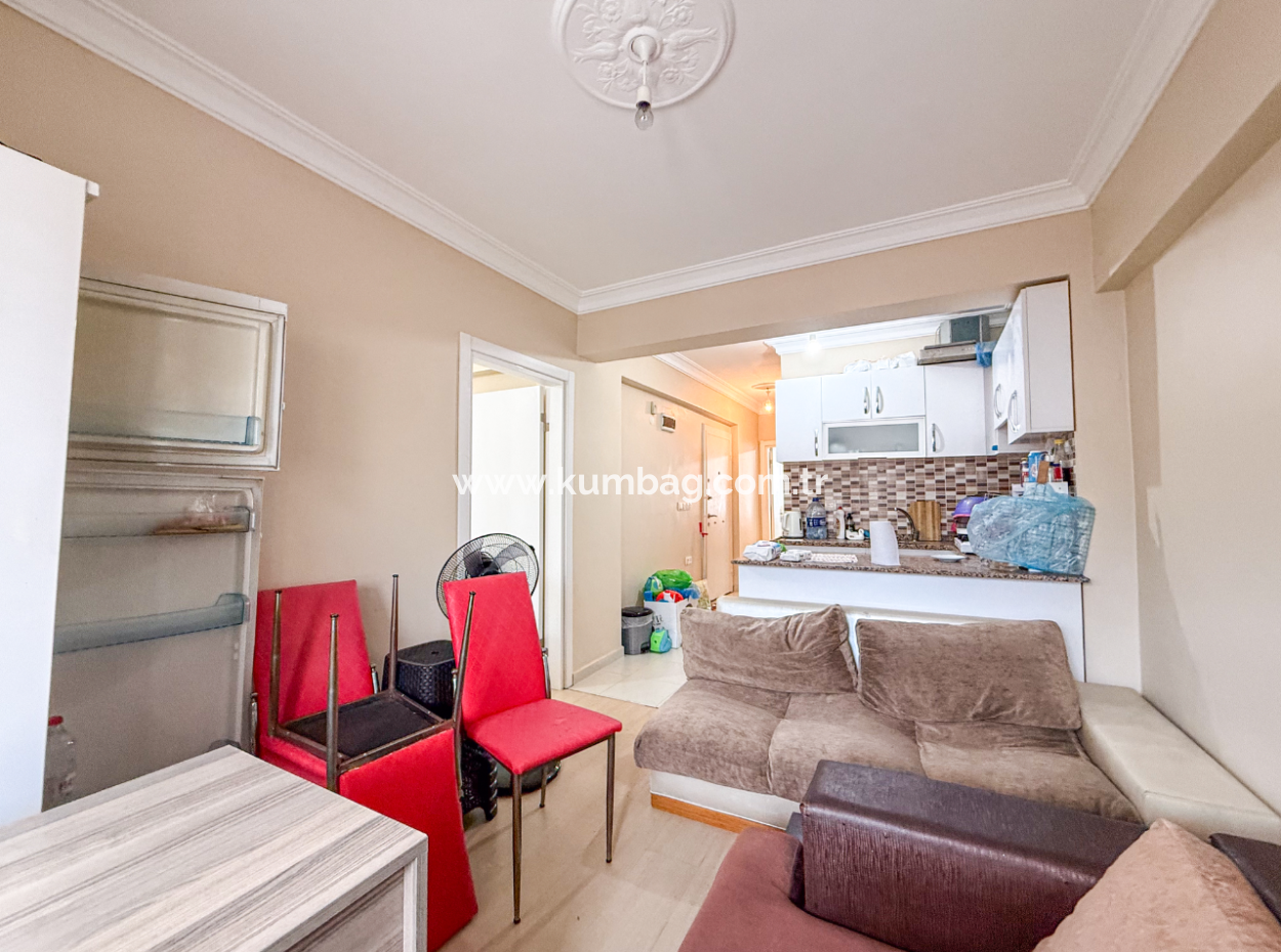 3 1 Duplex For Sale With Terrace And Double Balcony In The Center Of Kumbağ