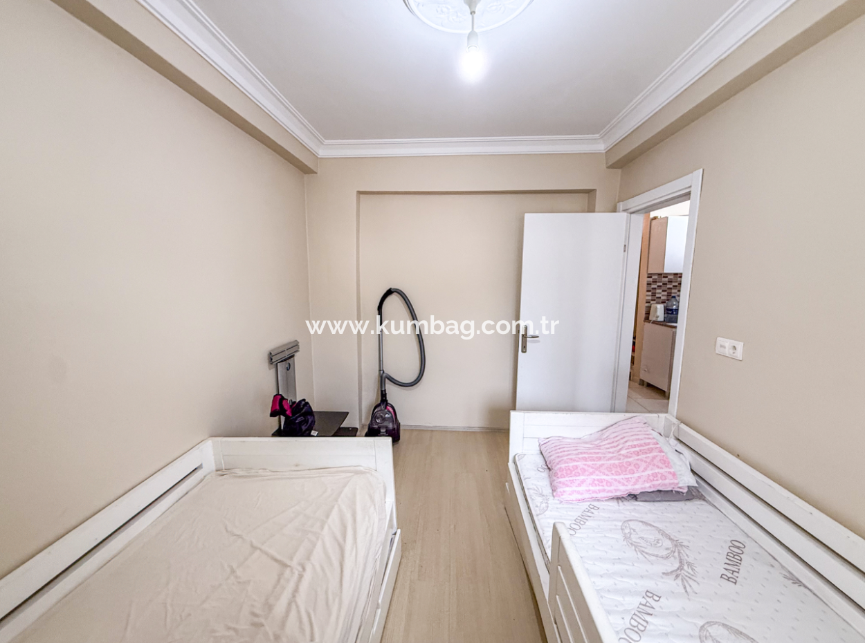 3 1 Duplex For Sale With Terrace And Double Balcony In The Center Of Kumbağ