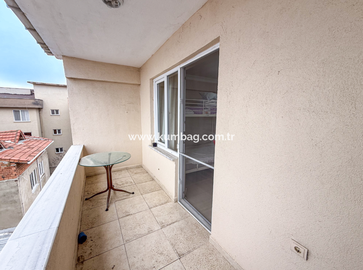 3 1 Duplex For Sale With Terrace And Double Balcony In The Center Of Kumbağ