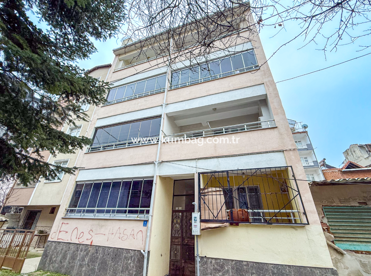 3 1 Duplex For Sale With Terrace And Double Balcony In The Center Of Kumbağ