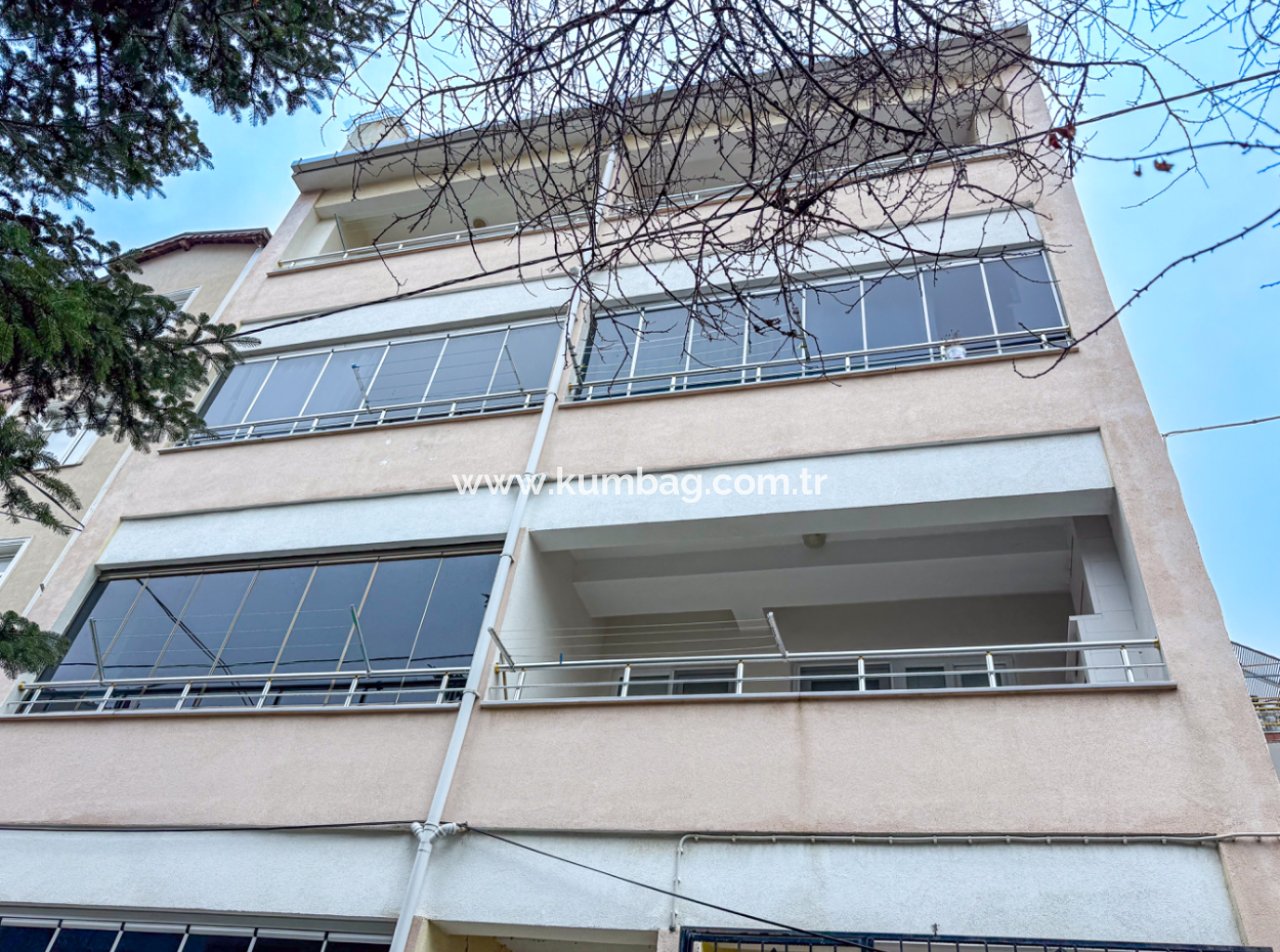 3 1 Duplex For Sale With Terrace And Double Balcony In The Center Of Kumbağ