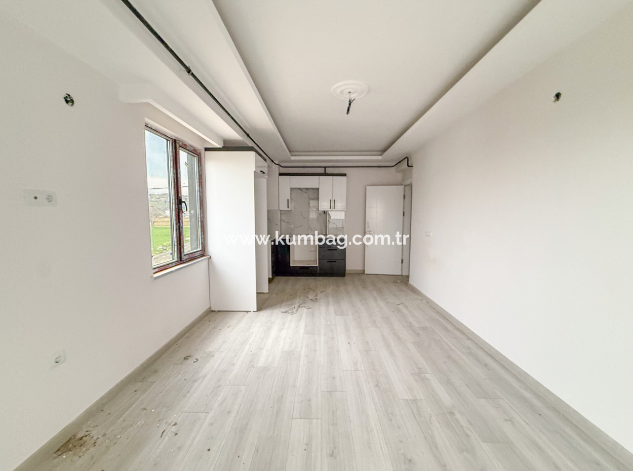 2 1 Flats For Sale In Kumbağ Luxury Pool Yonca Evleri Complex