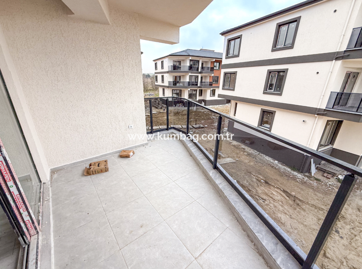 2 1 Flats For Sale In Kumbağ Luxury Pool Yonca Evleri Complex