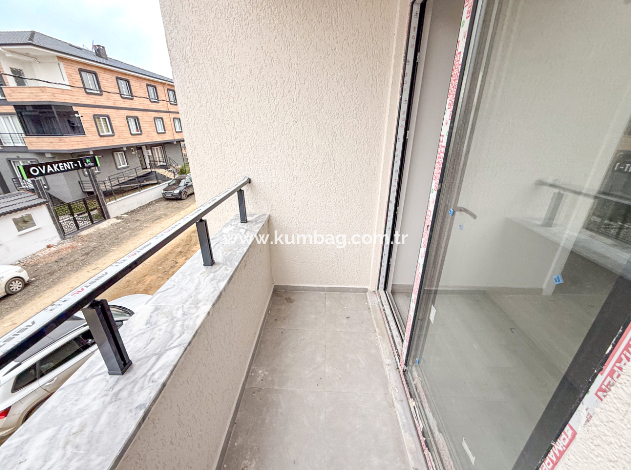 2 1 Flats For Sale In Kumbağ Luxury Pool Yonca Evleri Complex