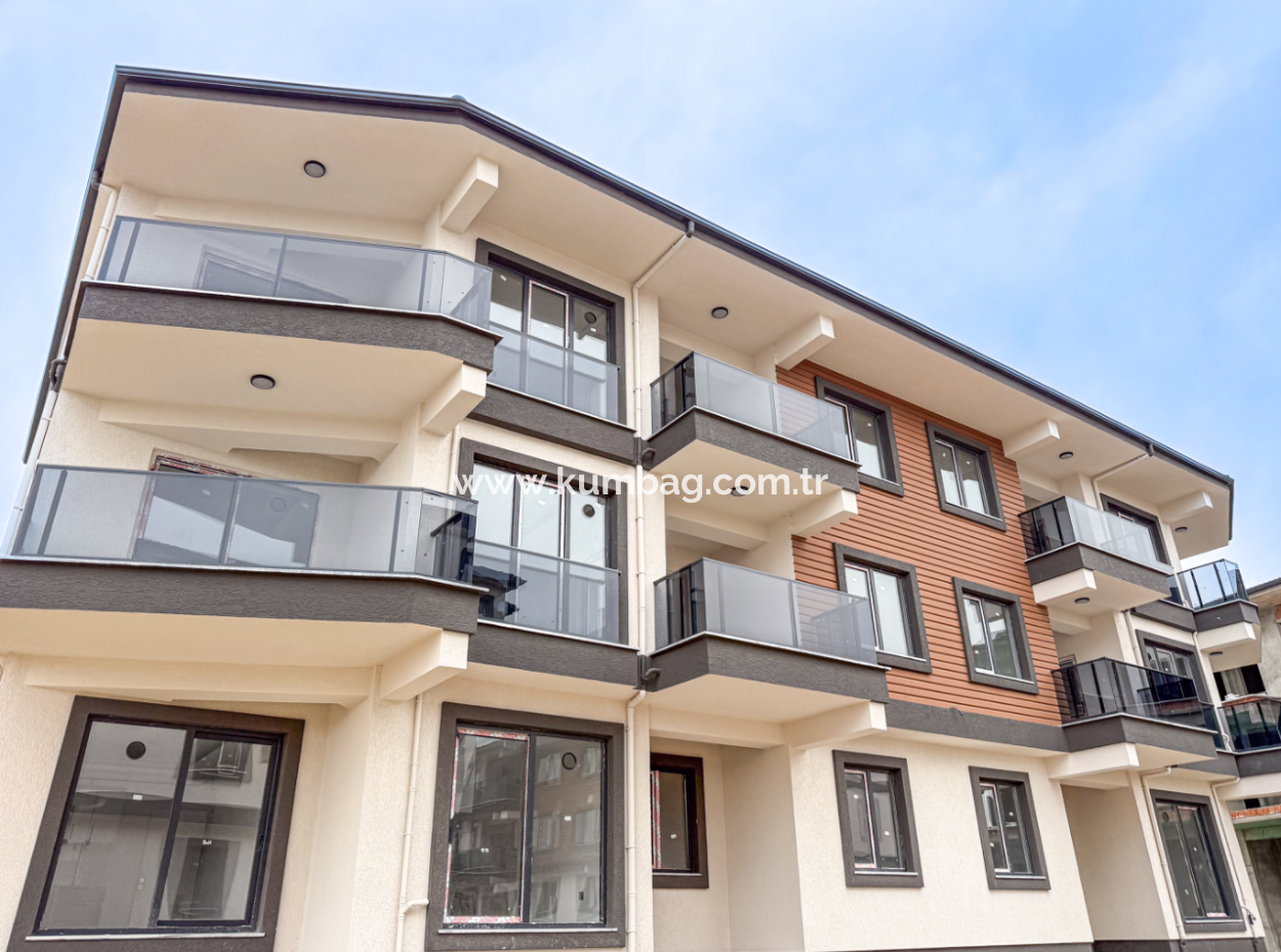 2 1 Flats For Sale In Kumbağ Luxury Pool Yonca Evleri Complex