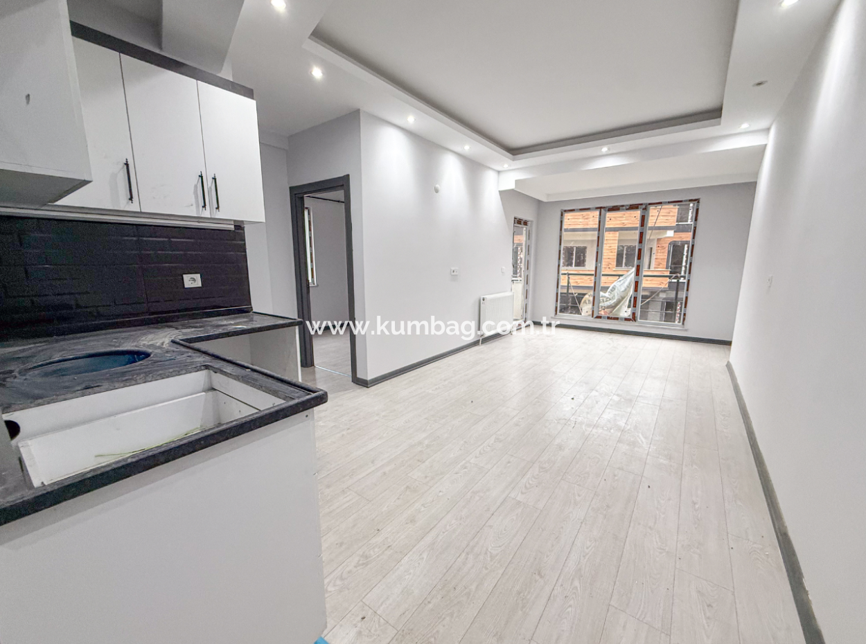 2 1 Flats For Sale In Ova Kent 2 Complex With Luxury Pool In Kumbağ