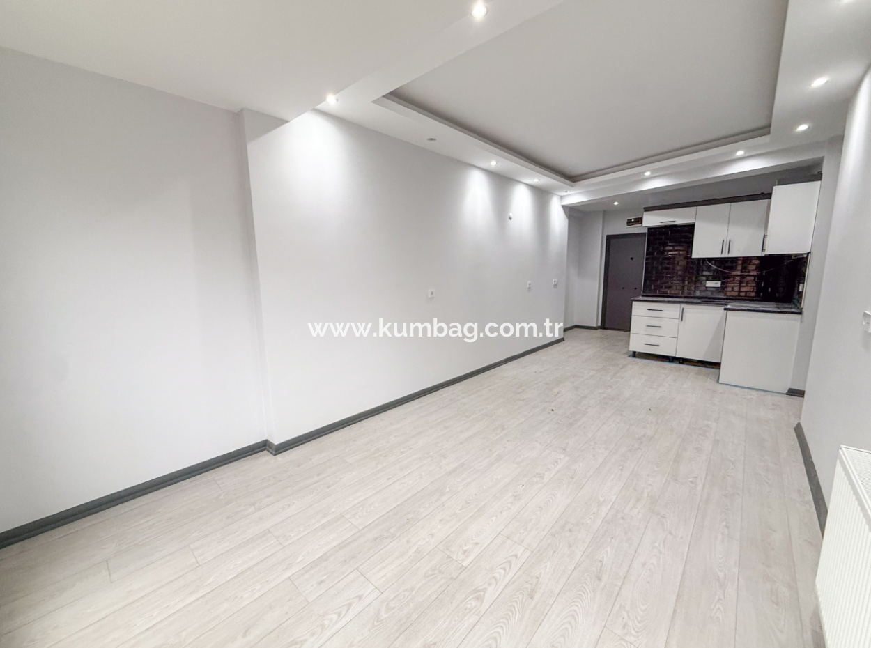 2 1 Flats For Sale In Ova Kent 2 Complex With Luxury Pool In Kumbağ