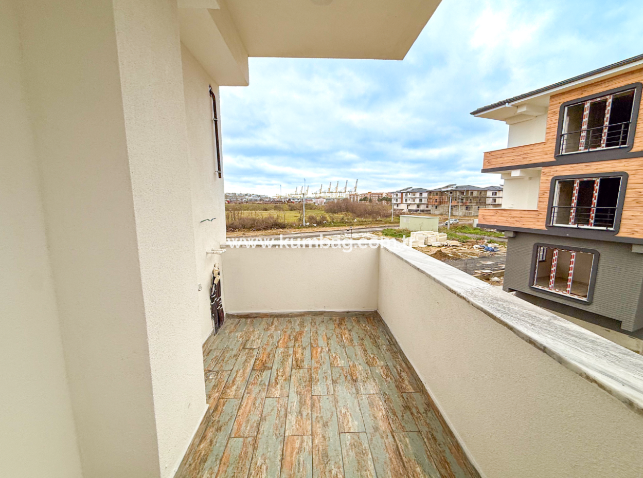 2 1 Flats For Sale In Ova Kent 2 Complex With Luxury Pool In Kumbağ