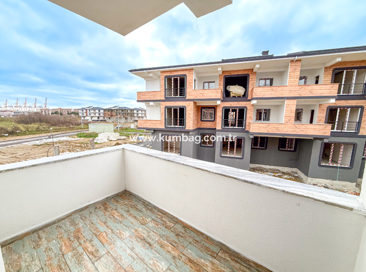 2 1 Flats For Sale In Ova Kent 2 Complex With Luxury Pool In Kumbağ