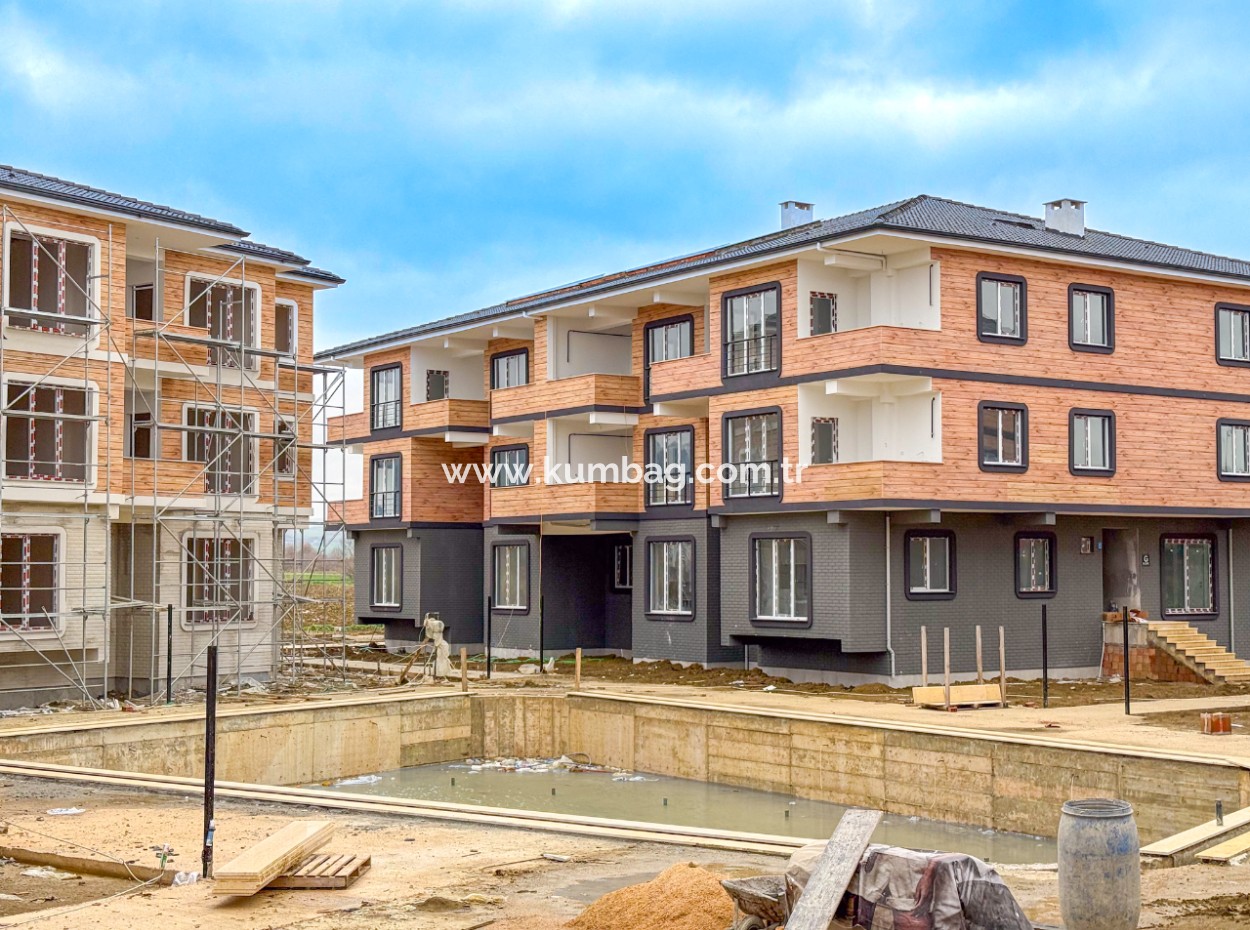 2 1 Duplex Flats For Sale In Ova Kent 2 Complex With Luxury Pool In Kumbağ
