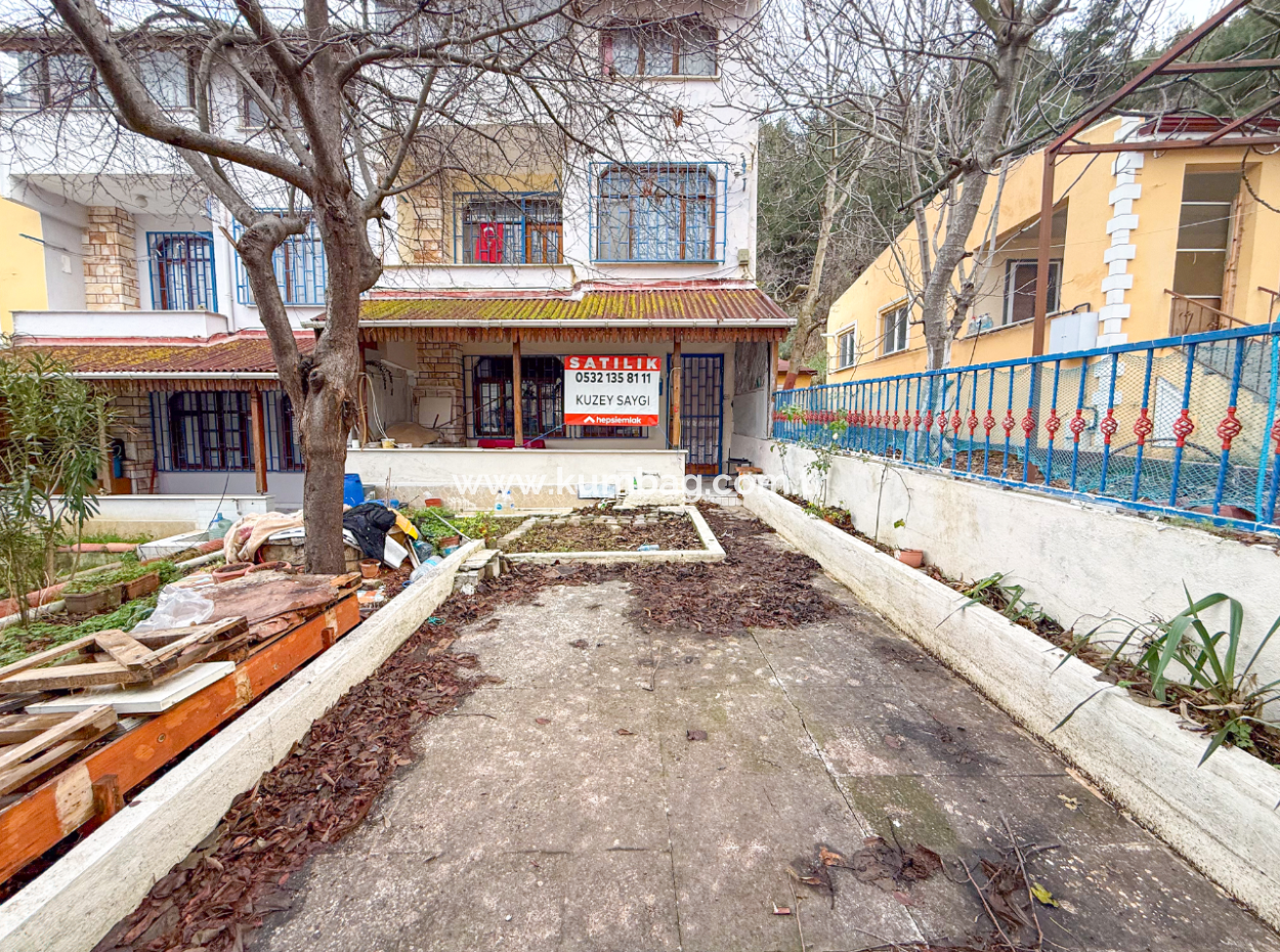 7 1 Triplex Villa For Sale With Large Garden In The Center Of Kumbağ
