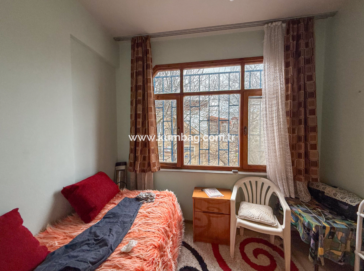 7 1 Triplex Villa For Sale With Large Garden In The Center Of Kumbağ