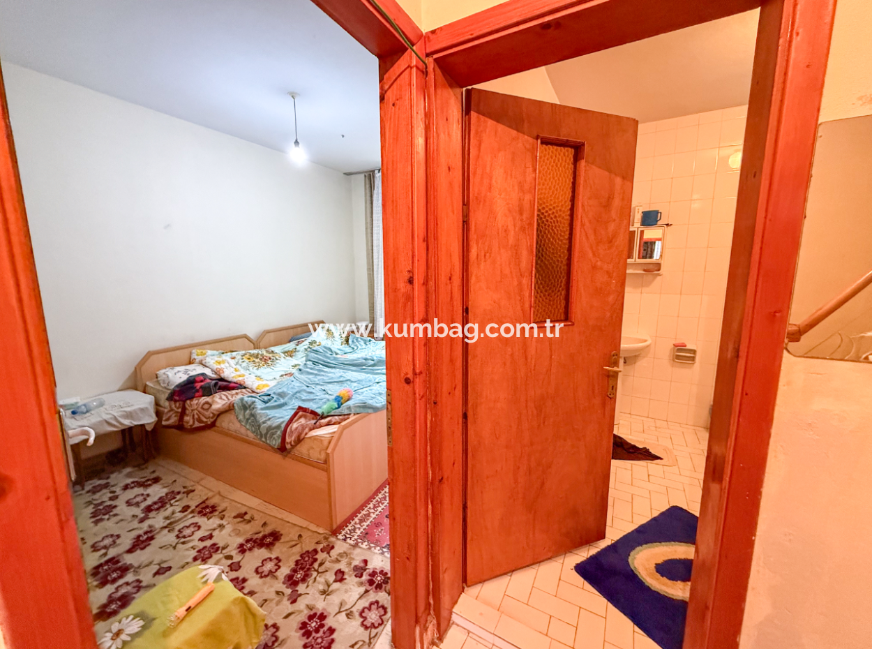 7 1 Triplex Villa For Sale With Large Garden In The Center Of Kumbağ