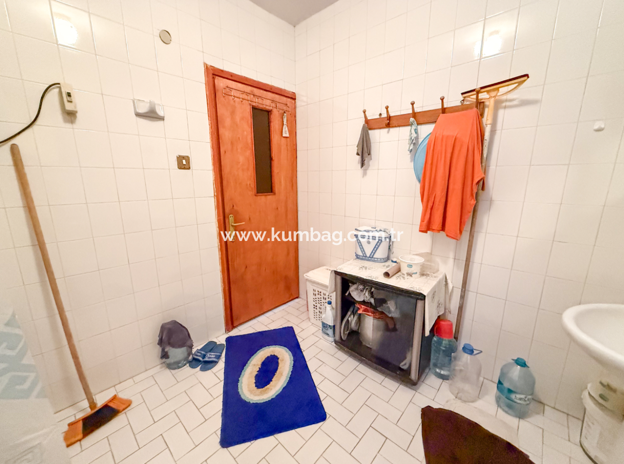 7 1 Triplex Villa For Sale With Large Garden In The Center Of Kumbağ