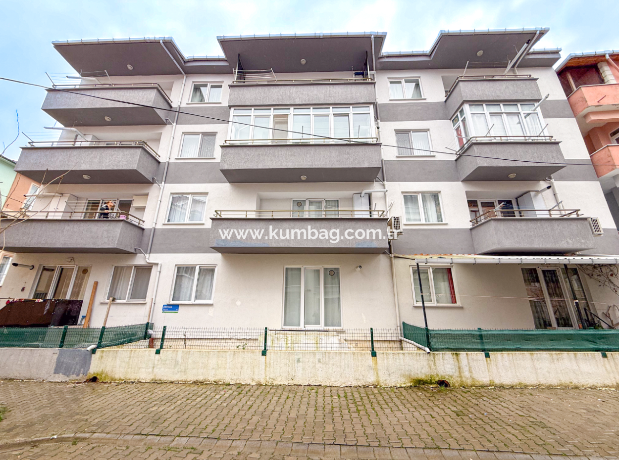 Spacious 2 1 Flat For Sale With Settlement Close To Kumbağ Market Street