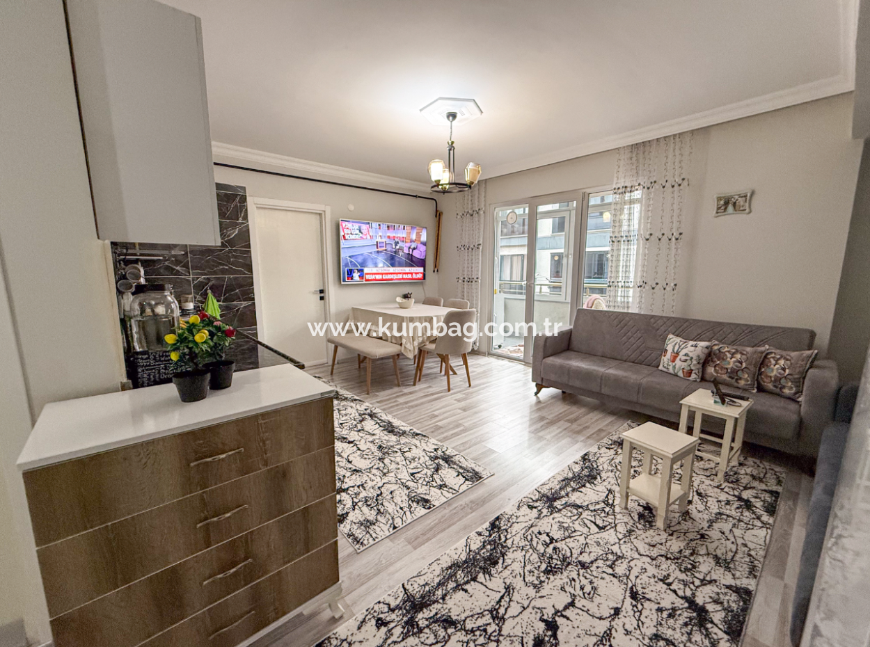 Spacious 2 1 Flat For Sale With Settlement Close To Kumbağ Market Street
