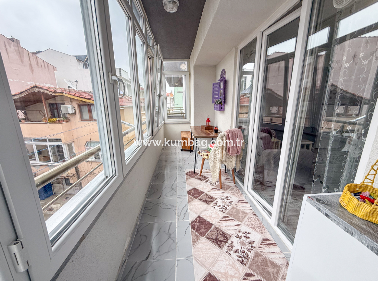 Spacious 2 1 Flat For Sale With Settlement Close To Kumbağ Market Street