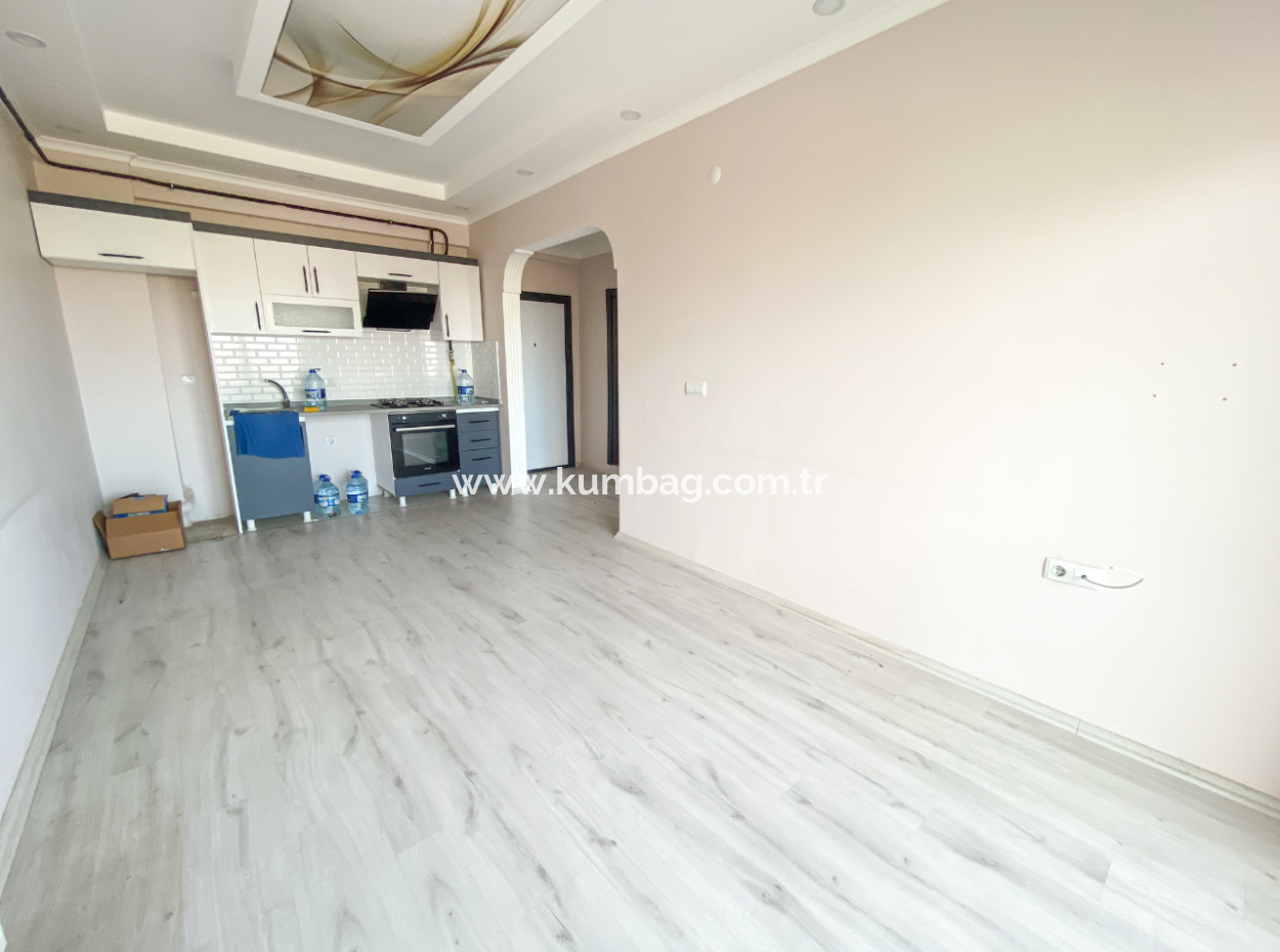 1 1 Flat For Rent In A Site Zero To The Main Street In Kumbağ