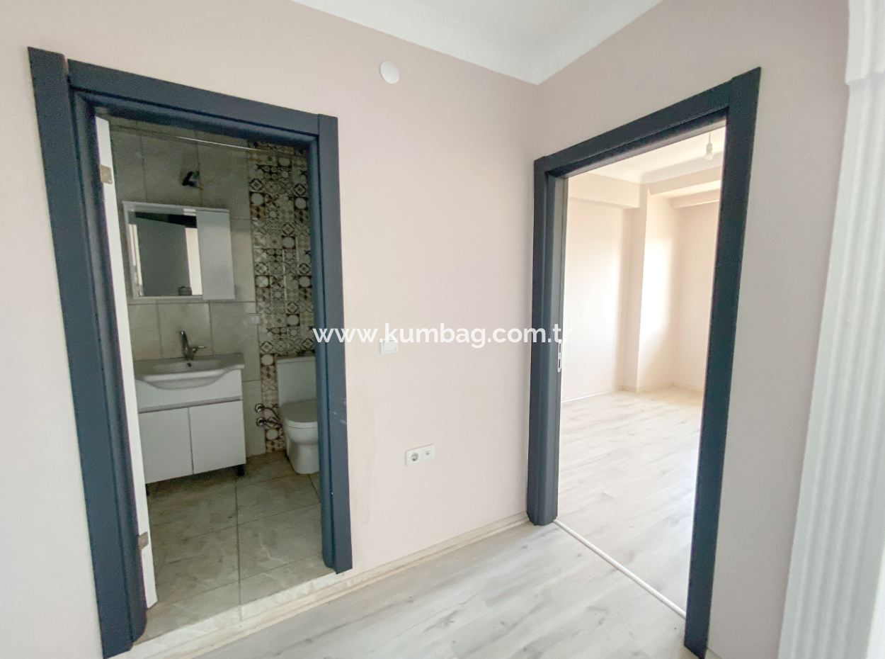 1 1 Flat For Rent In A Site Zero To The Main Street In Kumbağ