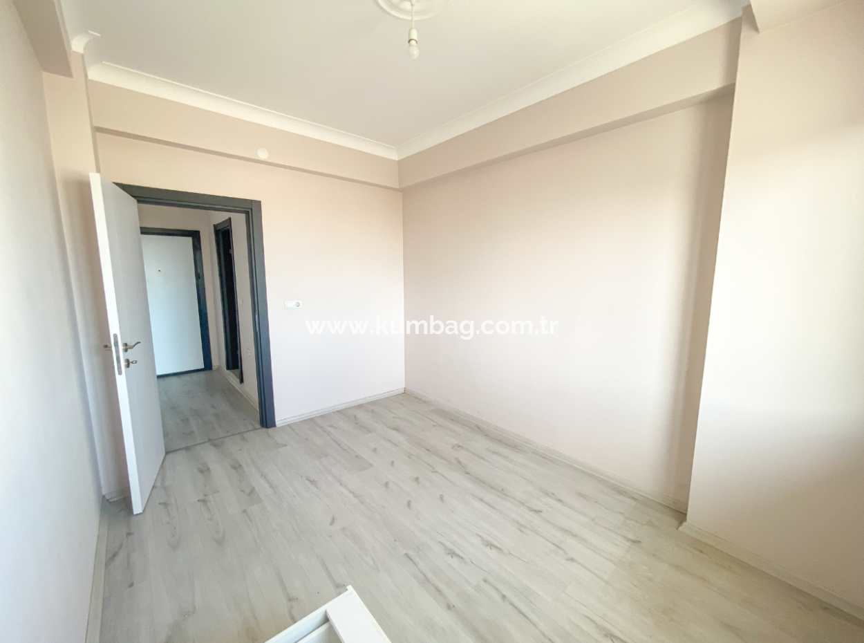 1 1 Flat For Rent In A Site Zero To The Main Street In Kumbağ