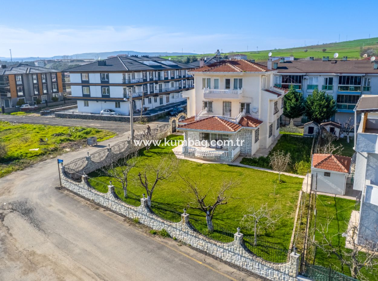 Trplex 7 1 Villa For Sale In 740 M2 Land In Kumbağ