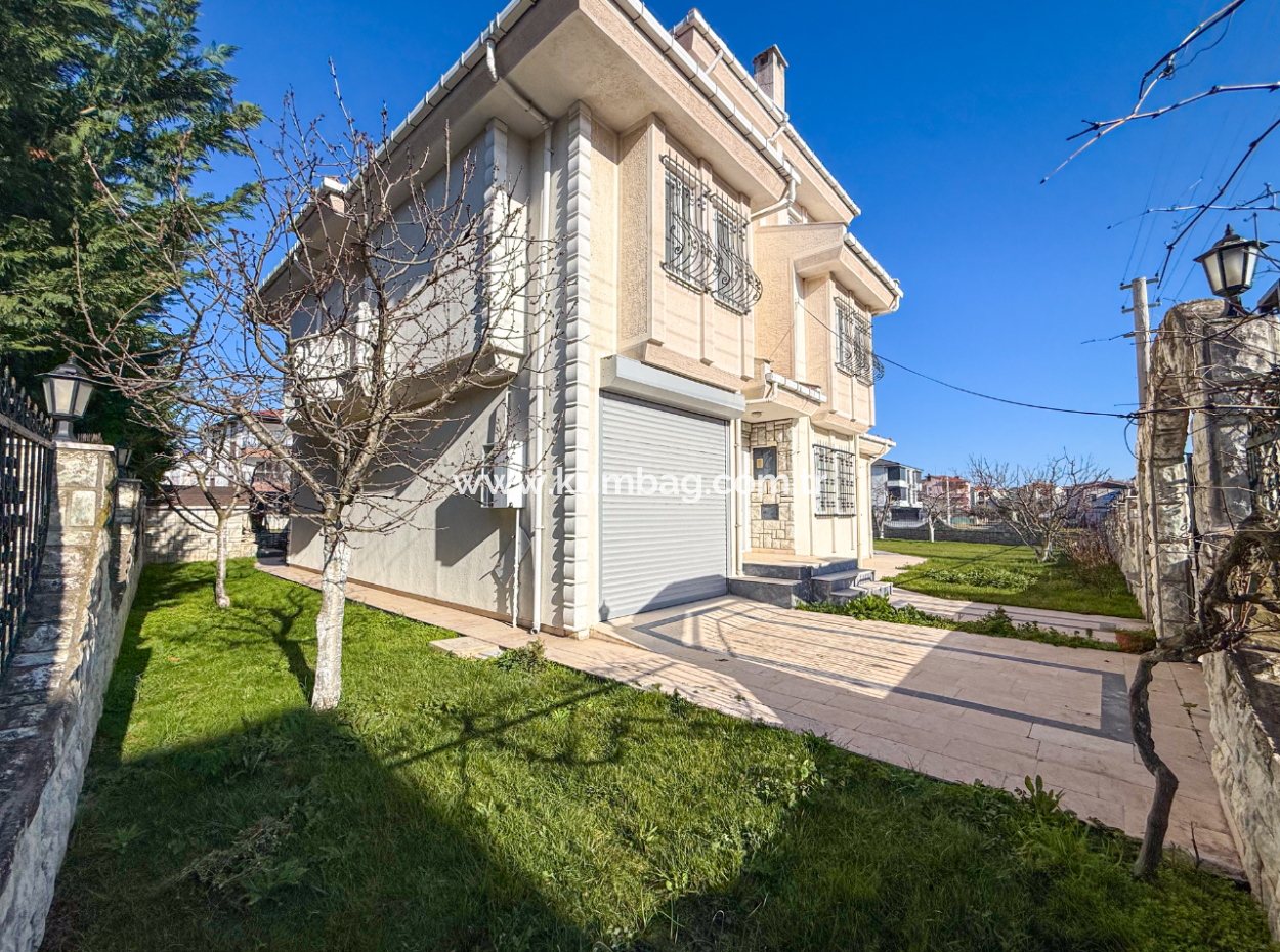 Trplex 7 1 Villa For Sale In 740 M2 Land In Kumbağ