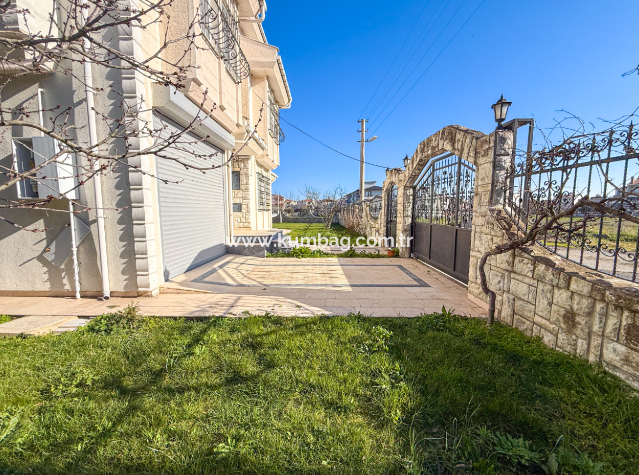 Trplex 7 1 Villa For Sale In 740 M2 Land In Kumbağ