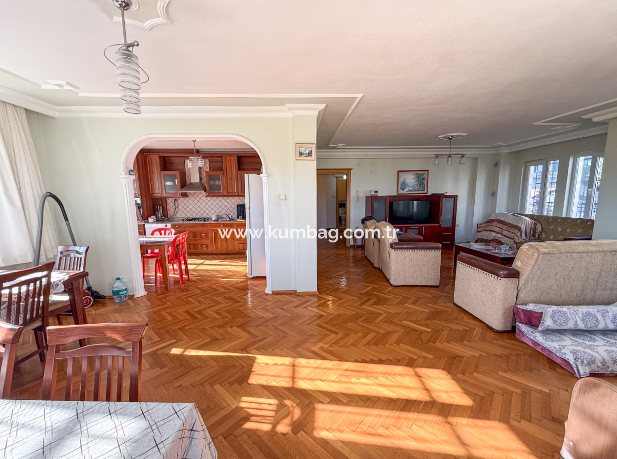 Trplex 7 1 Villa For Sale In 740 M2 Land In Kumbağ