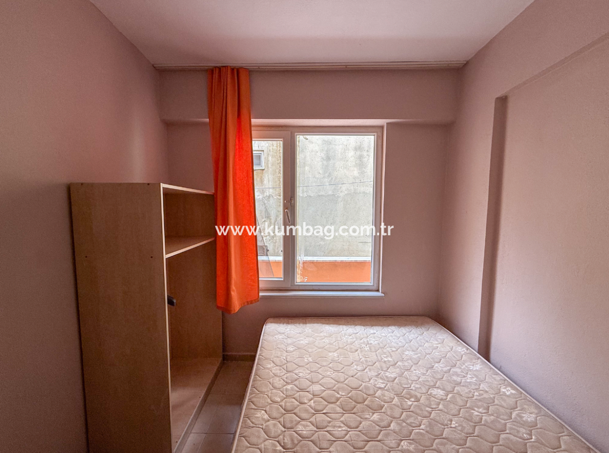 1 1 Flat For Sale With Large Balcony In Central Location In Kumbağ