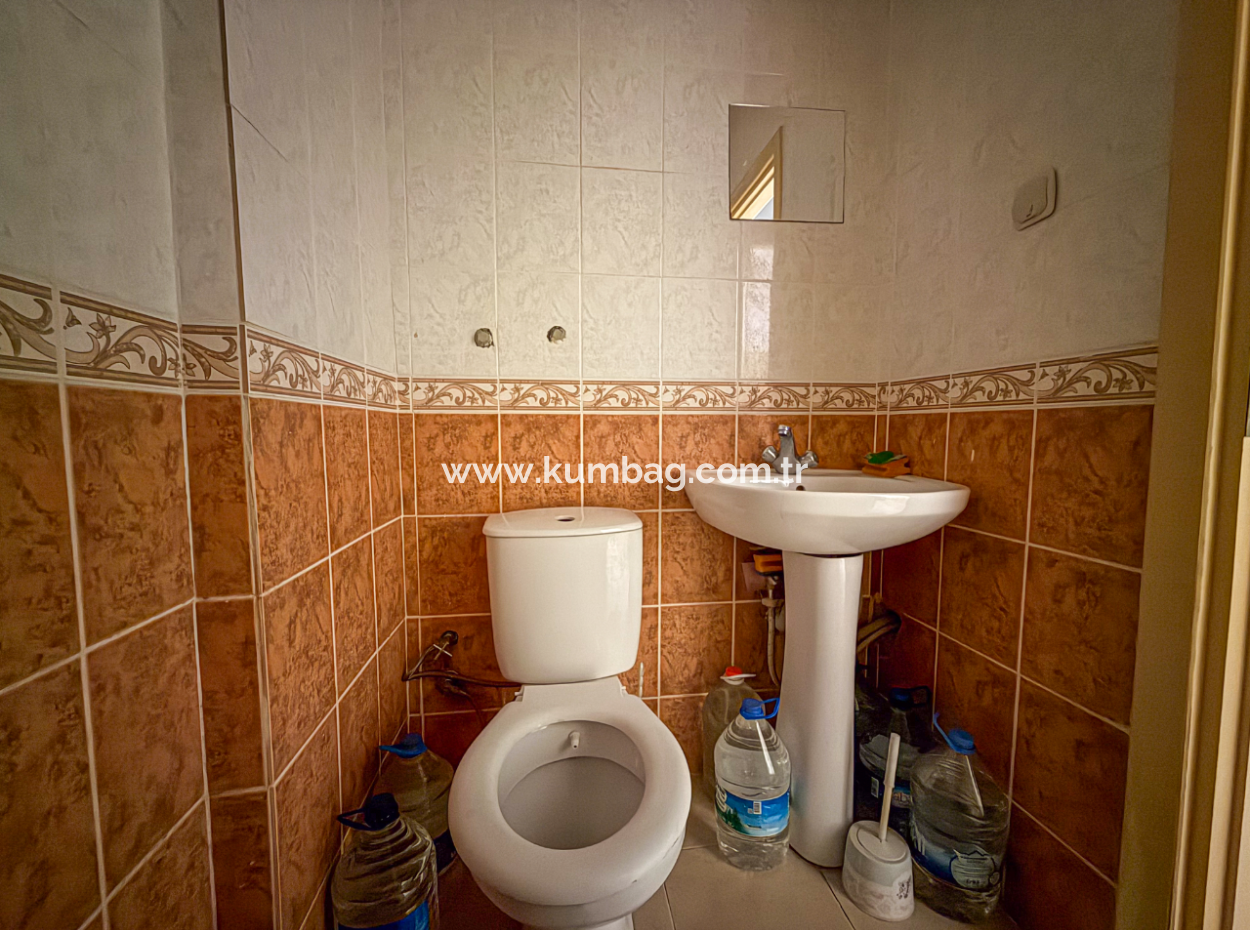 1 1 Flat For Sale With Large Balcony In Central Location In Kumbağ