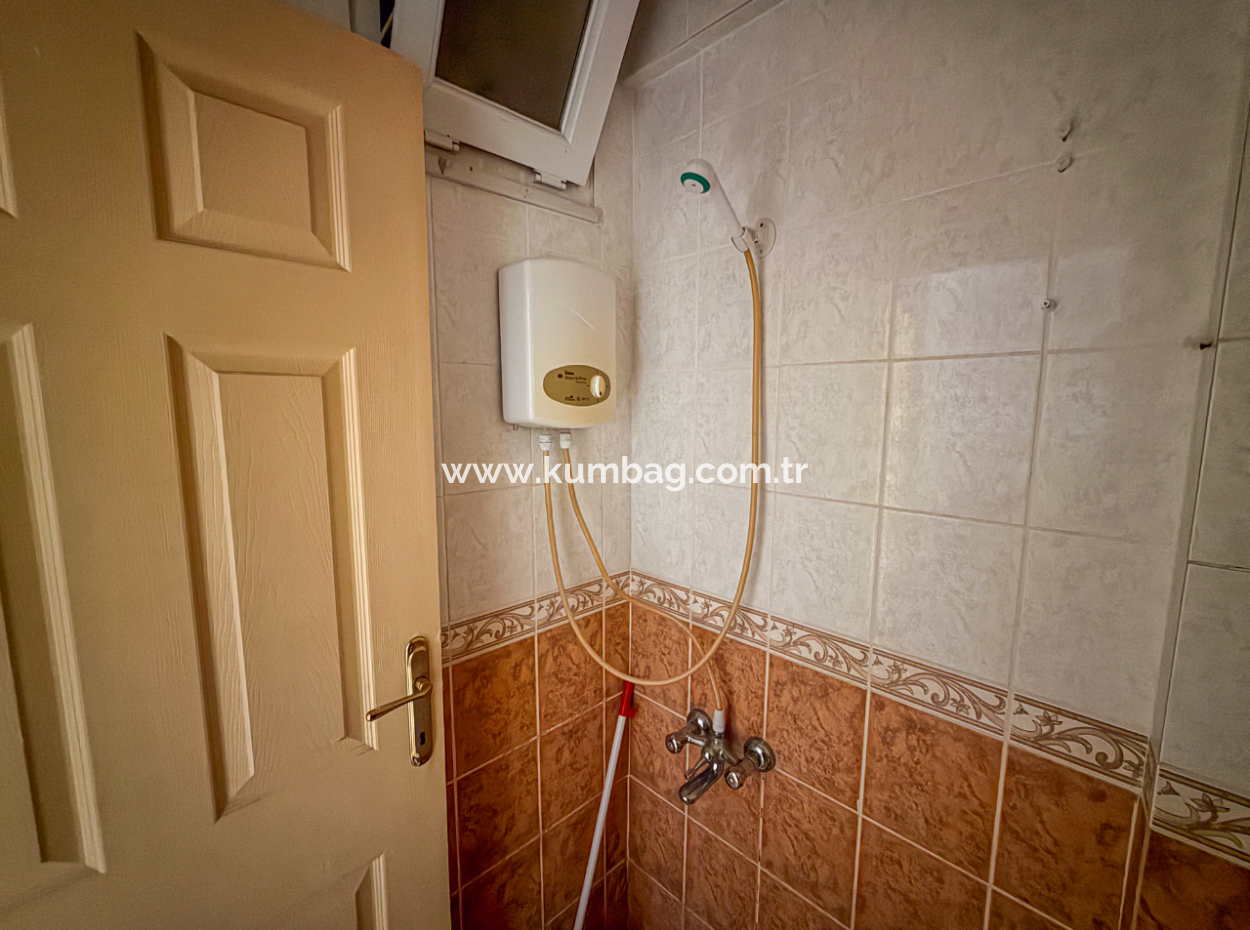 1 1 Flat For Sale With Large Balcony In Central Location In Kumbağ