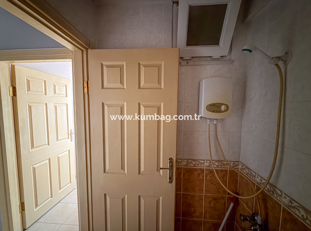 1 1 Flat For Sale With Large Balcony In Central Location In Kumbağ