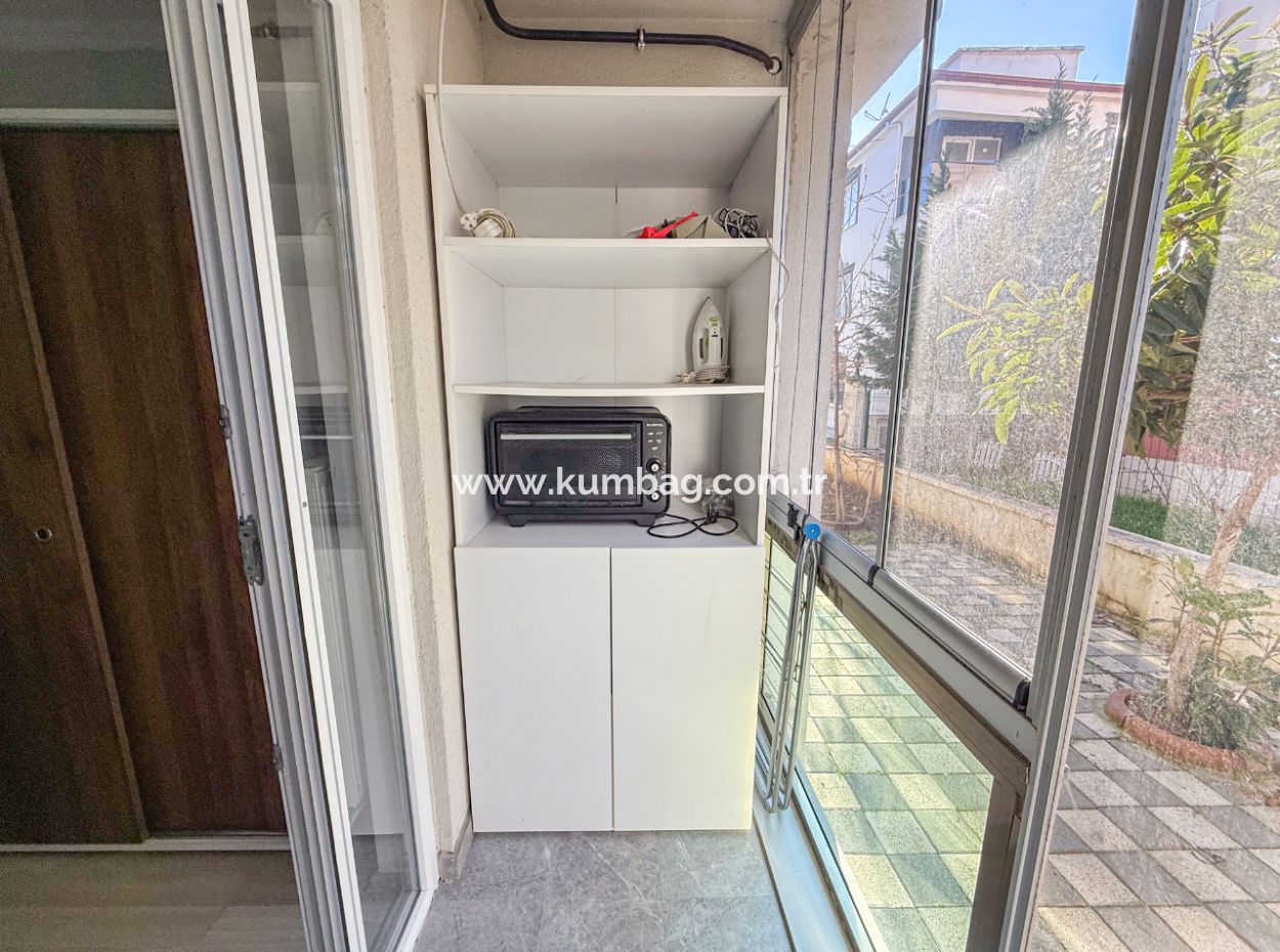 Furnished 1 1 Flat On The Sea Side Of The Street In Kumbağ