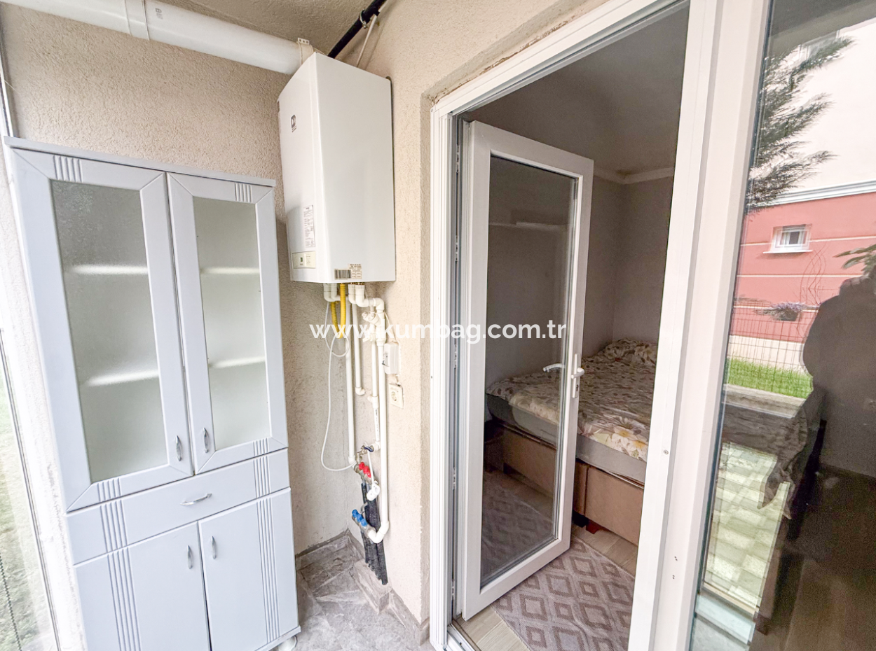 Furnished 1 1 Flat On The Sea Side Of The Street In Kumbağ