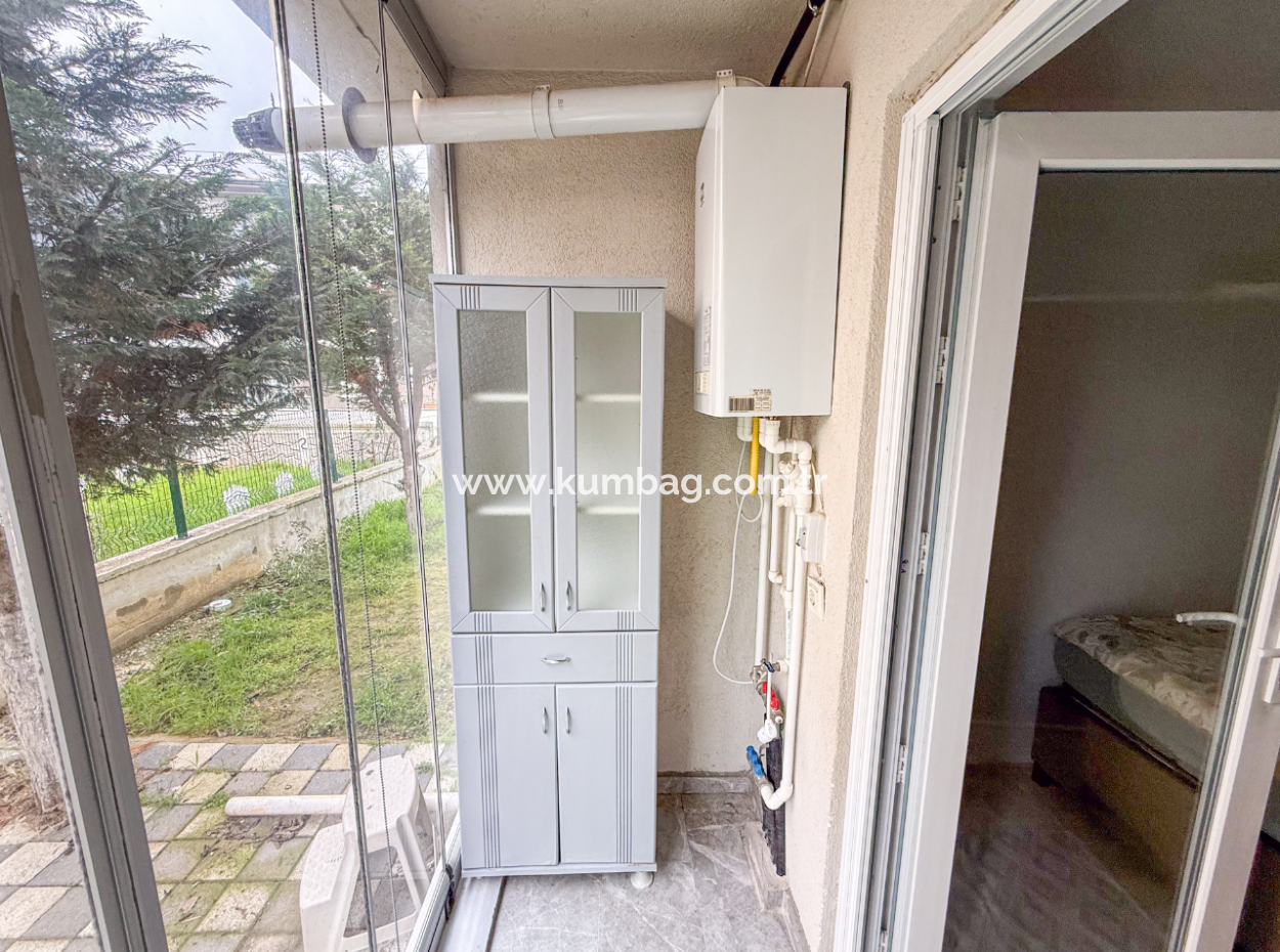 Furnished 1 1 Flat On The Sea Side Of The Street In Kumbağ