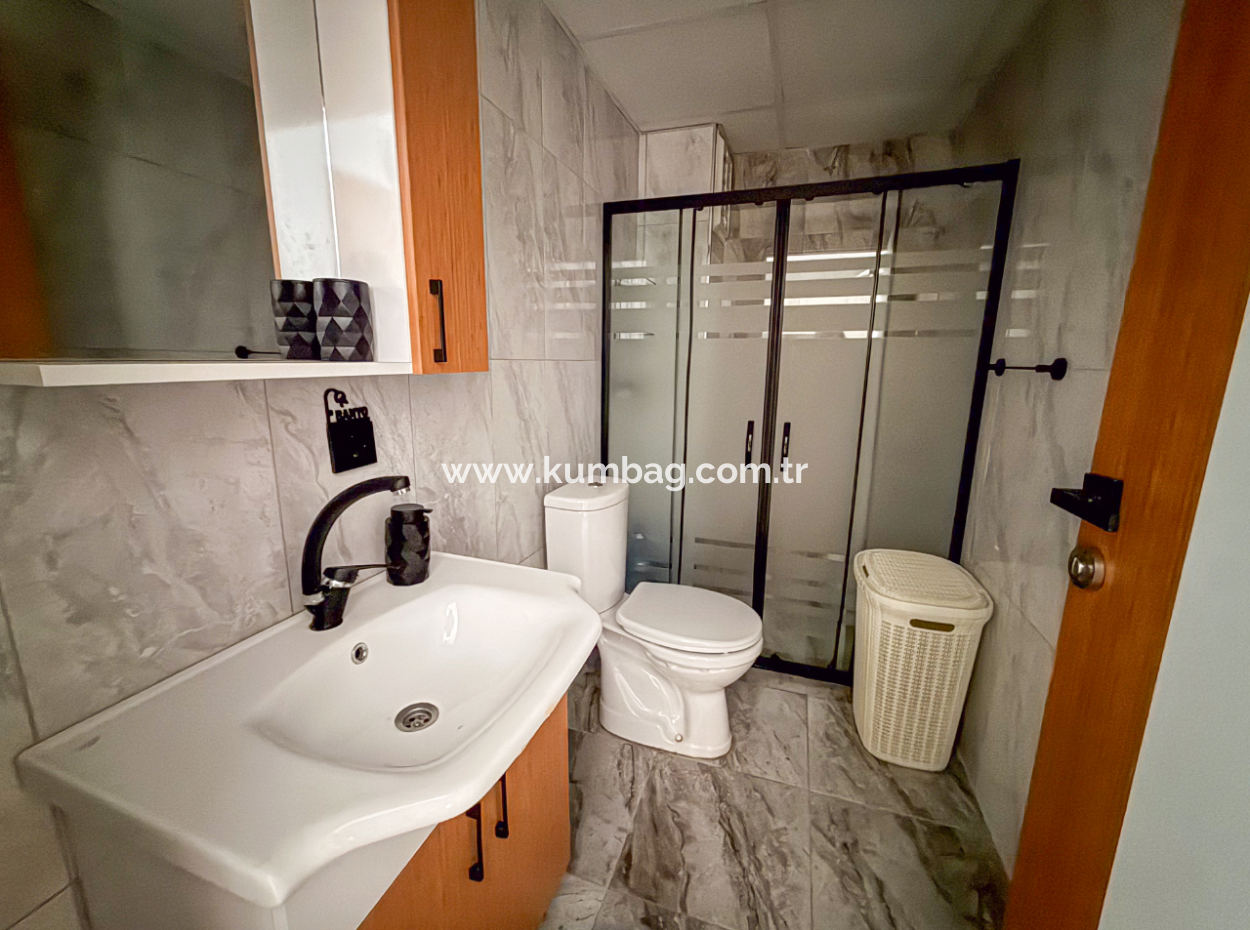 Furnished 1 1 Flat On The Sea Side Of The Street In Kumbağ