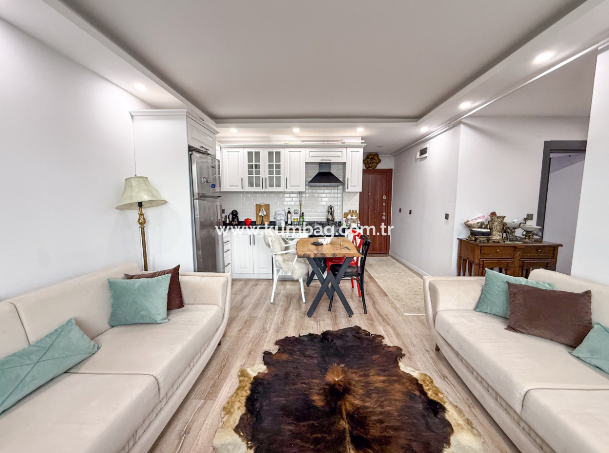 2 1 Flat For Sale In A Seafront Site In Kumbağ