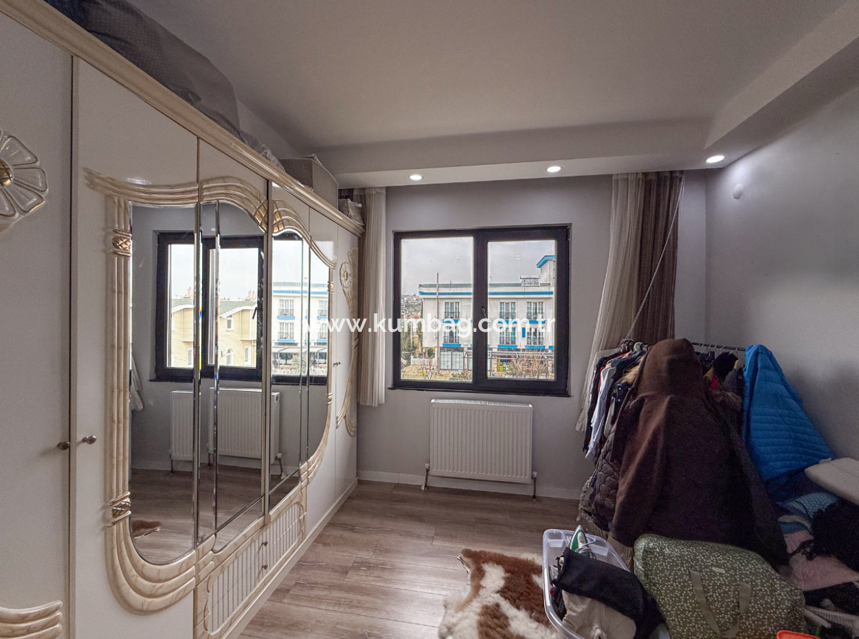 2 1 Flat For Sale In A Seafront Site In Kumbağ