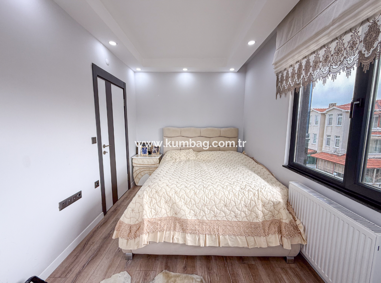 2 1 Flat For Sale In A Seafront Site In Kumbağ