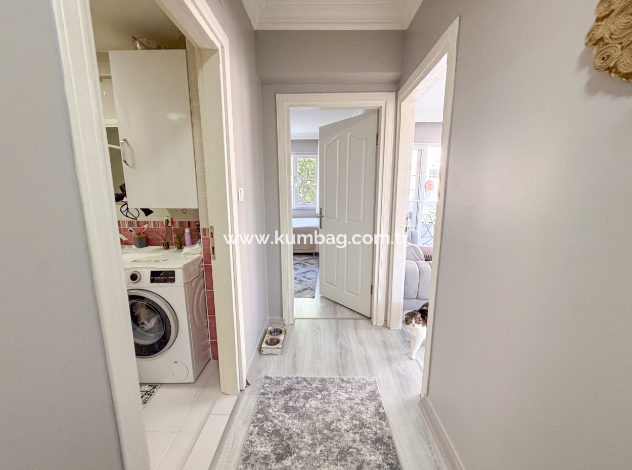 2 1 Flats For Sale In A Centrally Located Site With Pool In Kumbağ