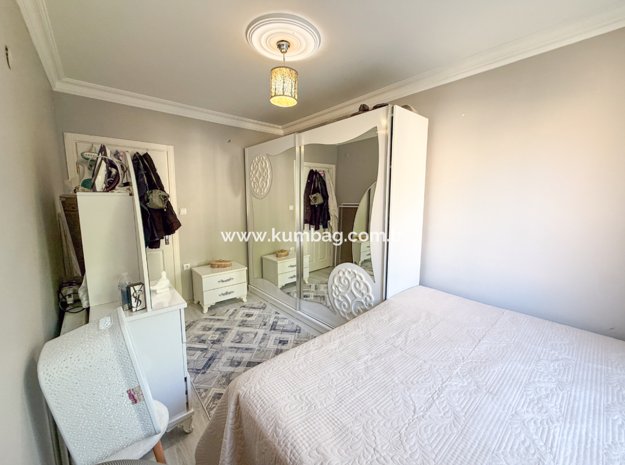 2 1 Flats For Sale In A Centrally Located Site With Pool In Kumbağ