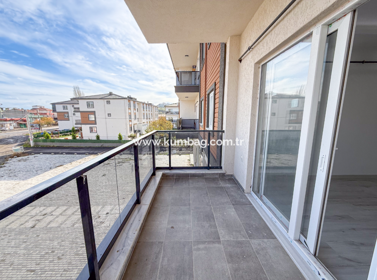 2 1 Luxury Flat For Rent With Separate Kitchen In A Complex With Pool
