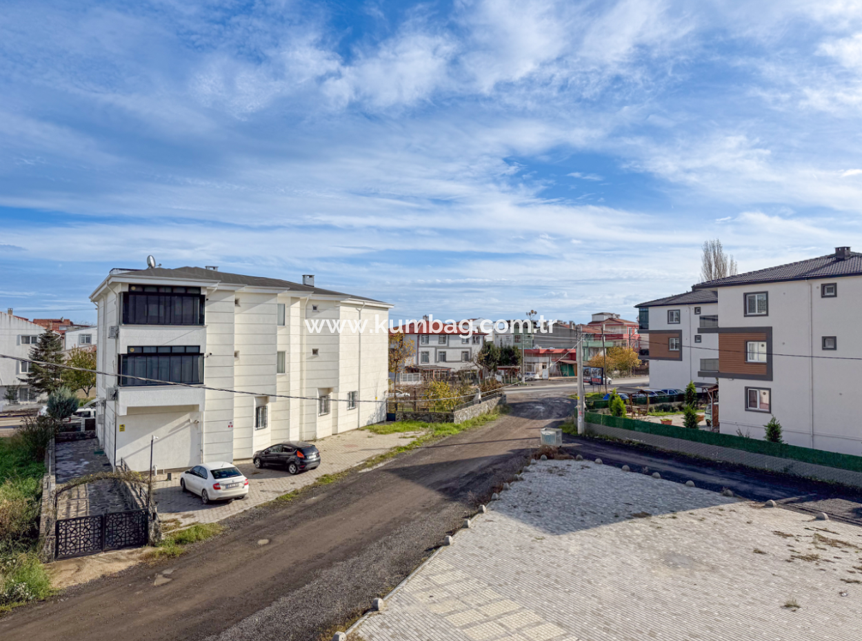 2 1 Luxury Flat For Rent With Separate Kitchen In A Complex With Pool