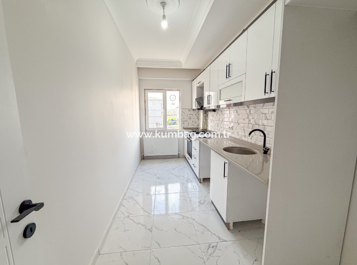 2 1 Luxury Flat For Rent With Separate Kitchen In A Complex With Pool