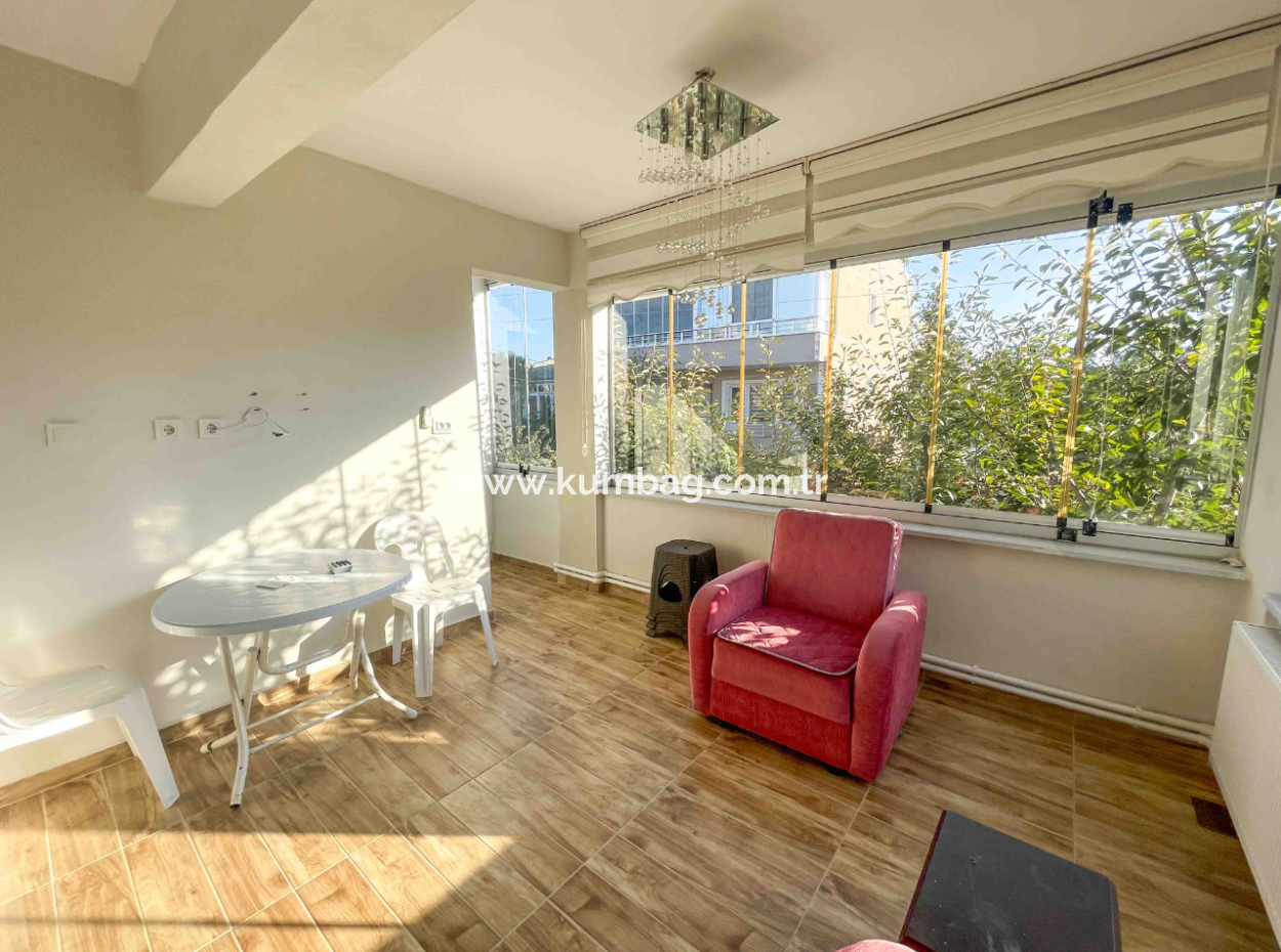 Spacious 2 1 Furnished Flat For Rent On The Sea Side Of Kumbağ Street