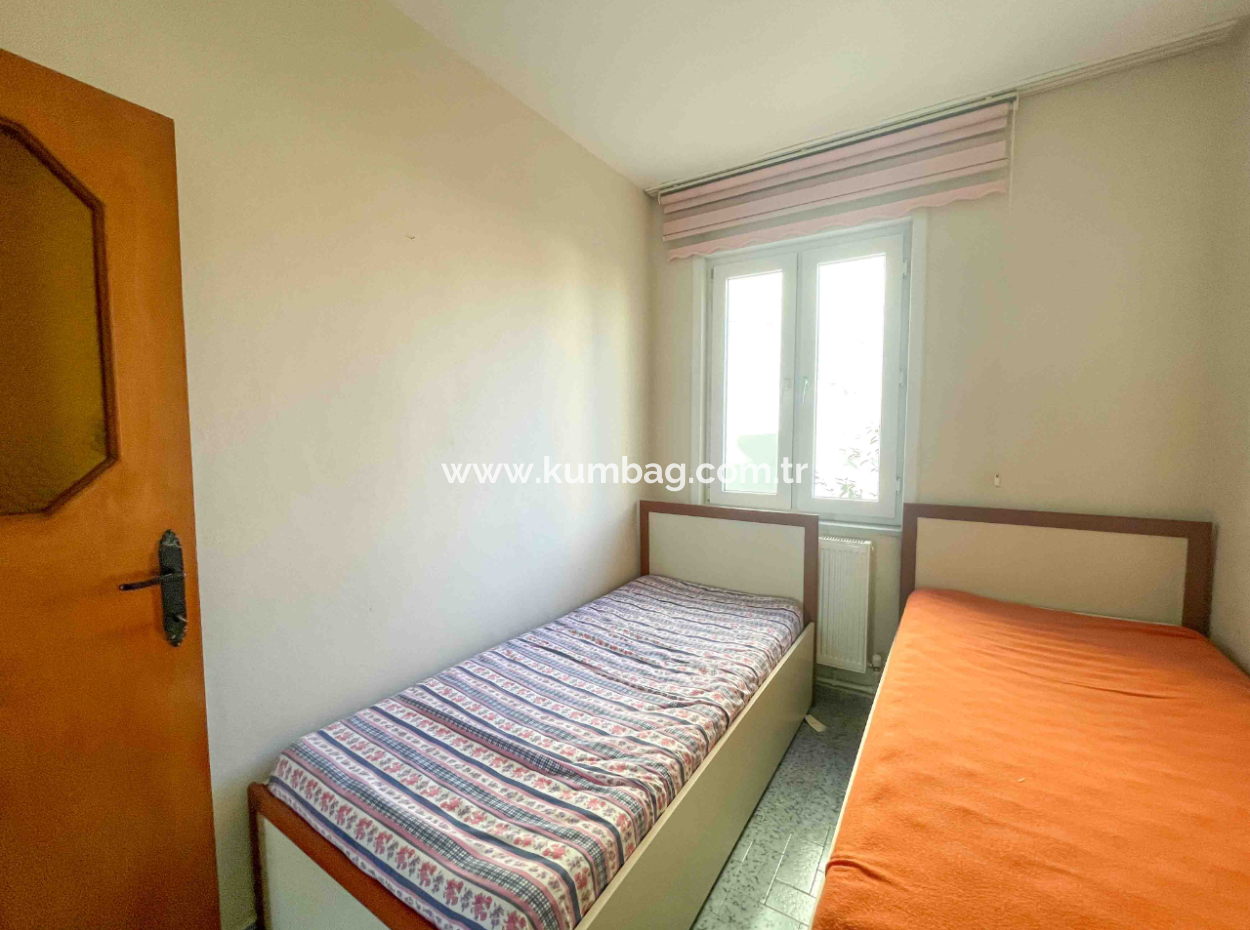 Spacious 2 1 Furnished Flat For Rent On The Sea Side Of Kumbağ Street