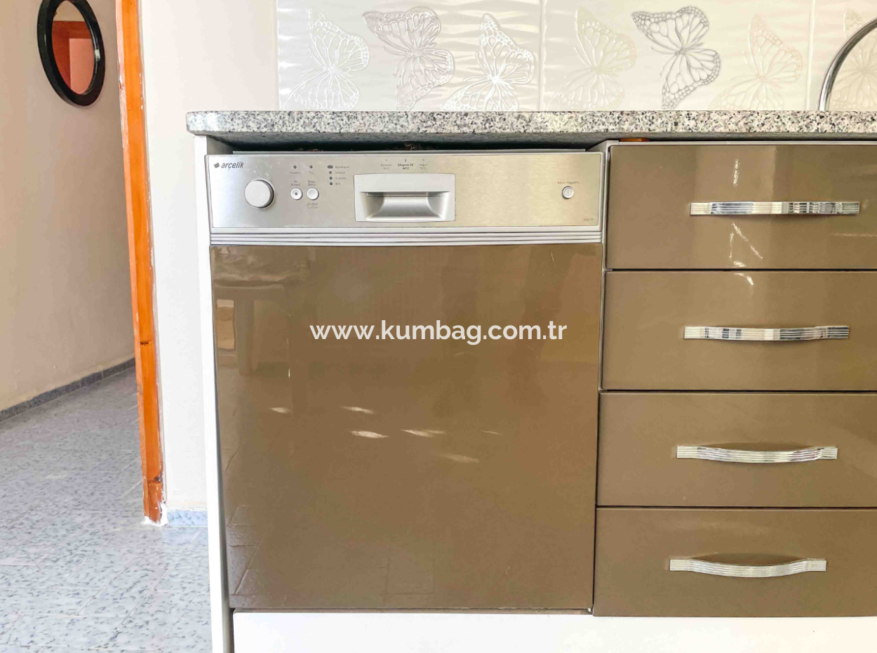 Spacious 2 1 Furnished Flat For Rent On The Sea Side Of Kumbağ Street