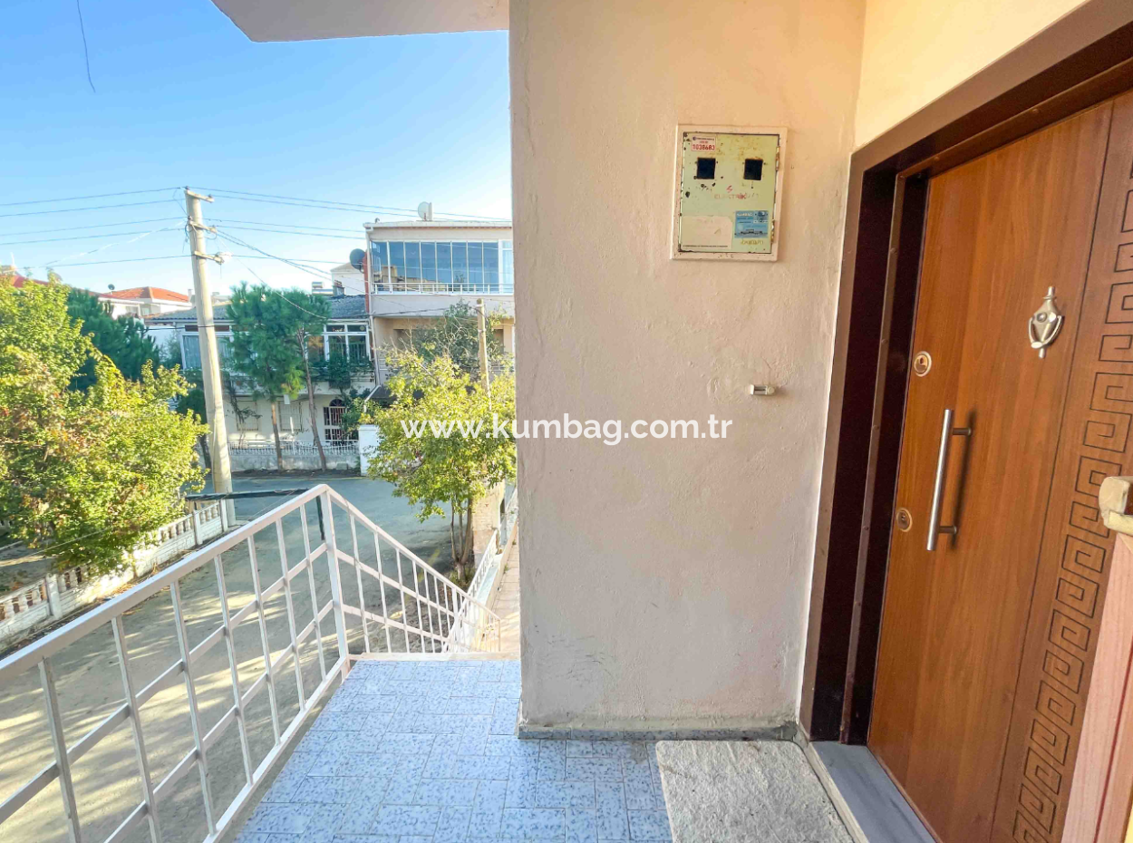 Spacious 2 1 Furnished Flat For Rent On The Sea Side Of Kumbağ Street