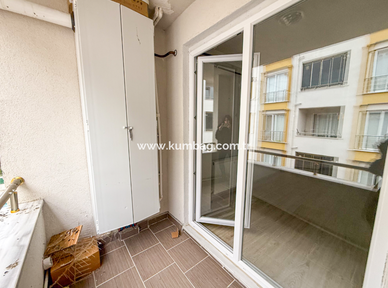 2 1 Duplex Terraced Flat For Rent In A Complex With Pool In Kumbağ Port