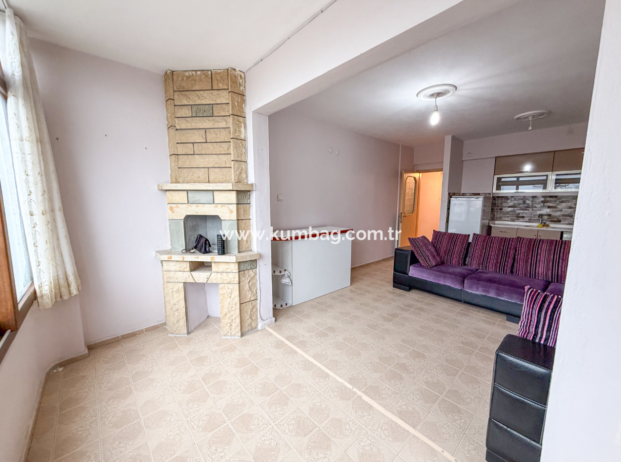 1 1 Flat For Rent With Garden Close To The Sea On Kumbağ Main Street